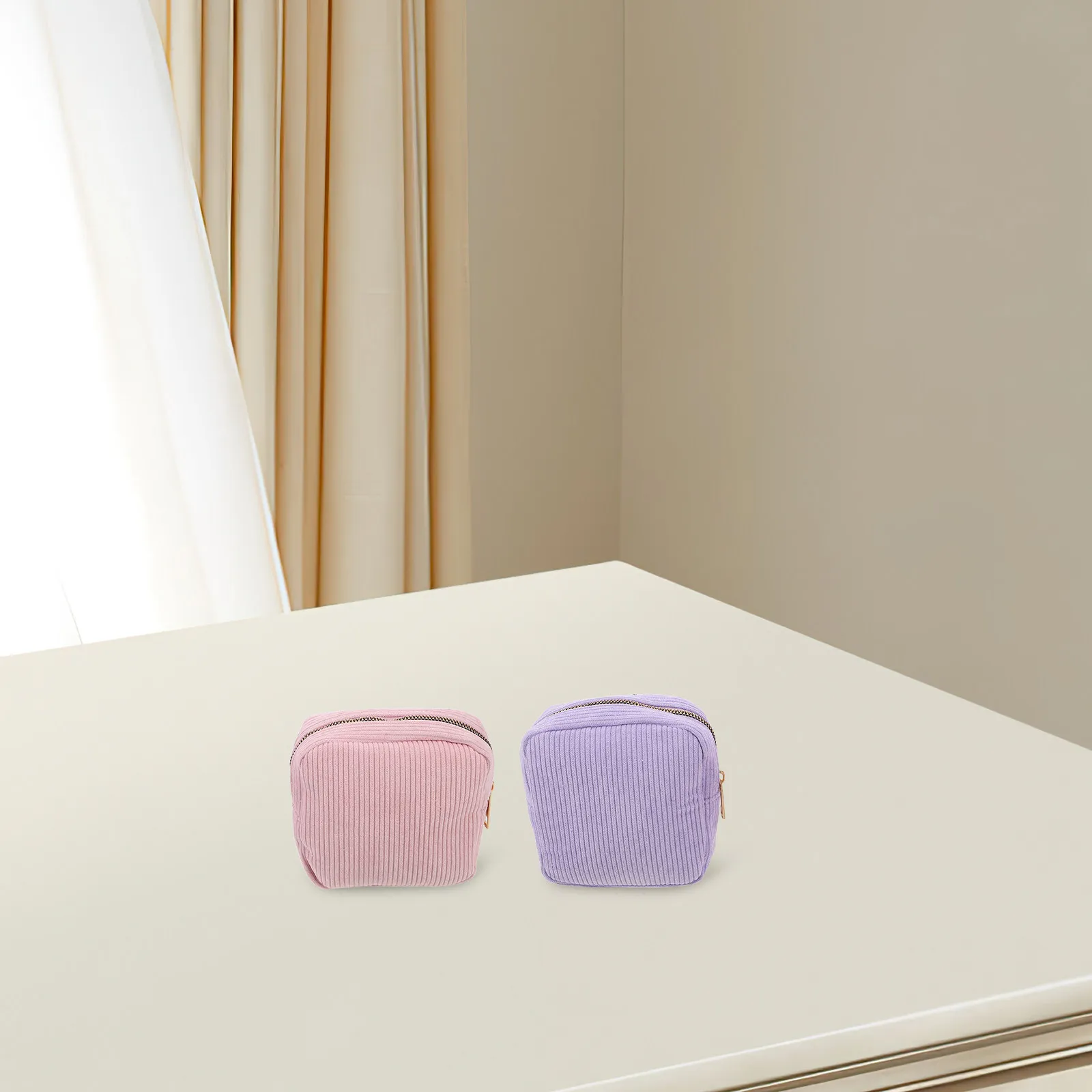 

Набор из 2 сумок для менструальных прокладок для подростков, мягкий вельветовый чехол для хранения прокладок 4,9x4,9 дюйма, компактная сумка для женских гигиенических принадлежностей для школы