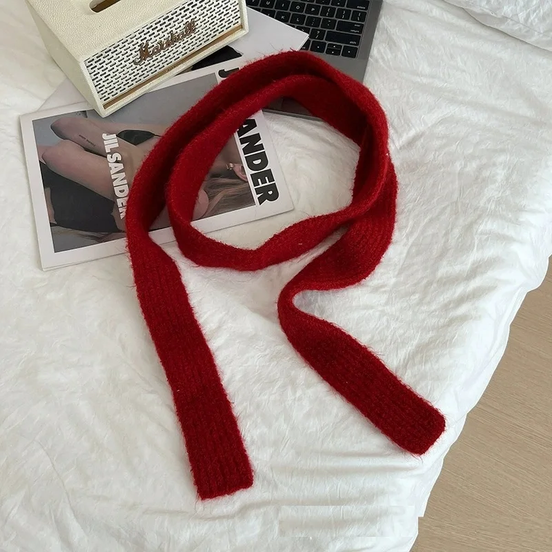 Herbst und Winter Stilvoller Schmaler Y2K Schwarz-Weiß Gestreifter Schal für Frauen Millennium-Stil Plüsch Farbverlauf Schal – Detail 15