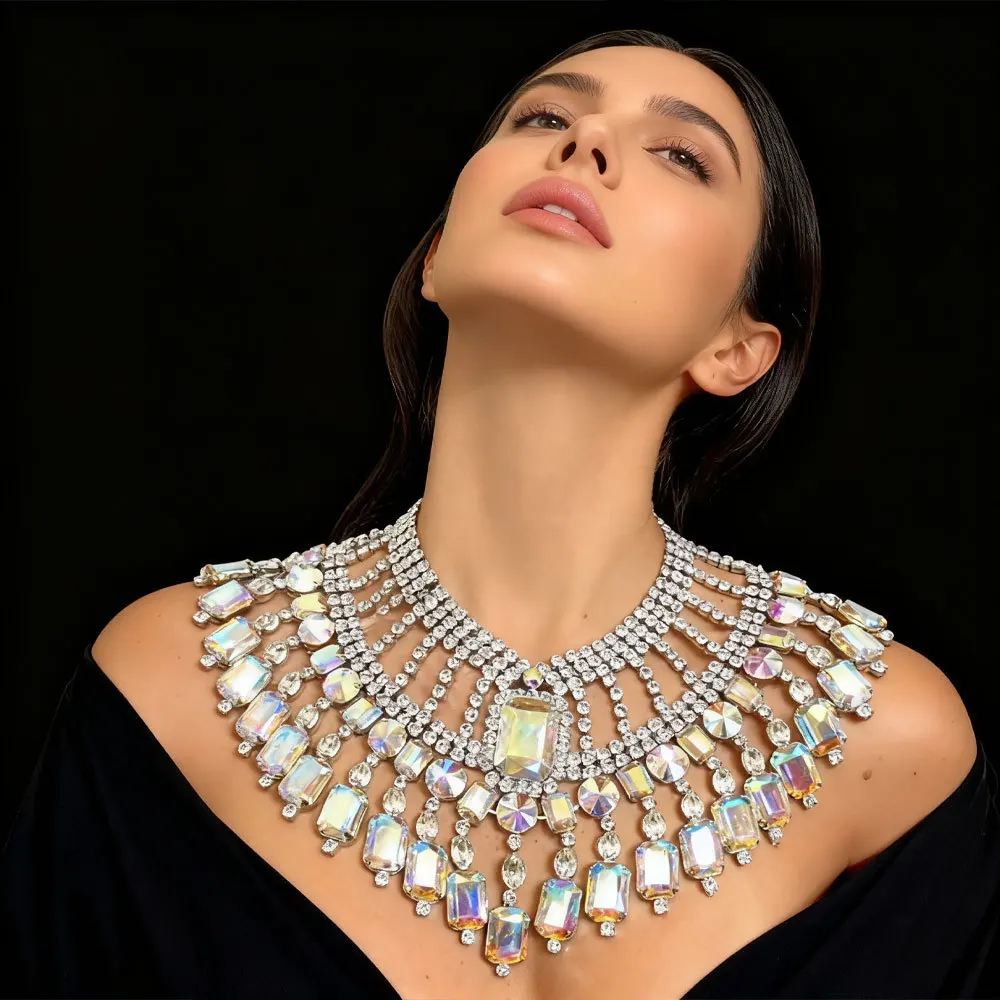 Extravagante Halskette Fora, Meistverkaufte Modische Diamant-Halsketten für Damen, Hochwertige Accessoires mit Raffiniertem Stil – Detail 2