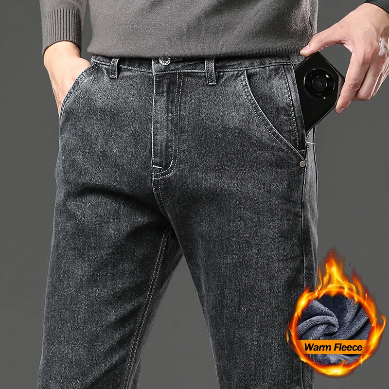 

Зимние флисовые джинсы 2025 года, мужские противоугонные теплые джинсовые брюки с карманами на молнии, классические прямые повседневные толстые плюшевые бархатные брюки