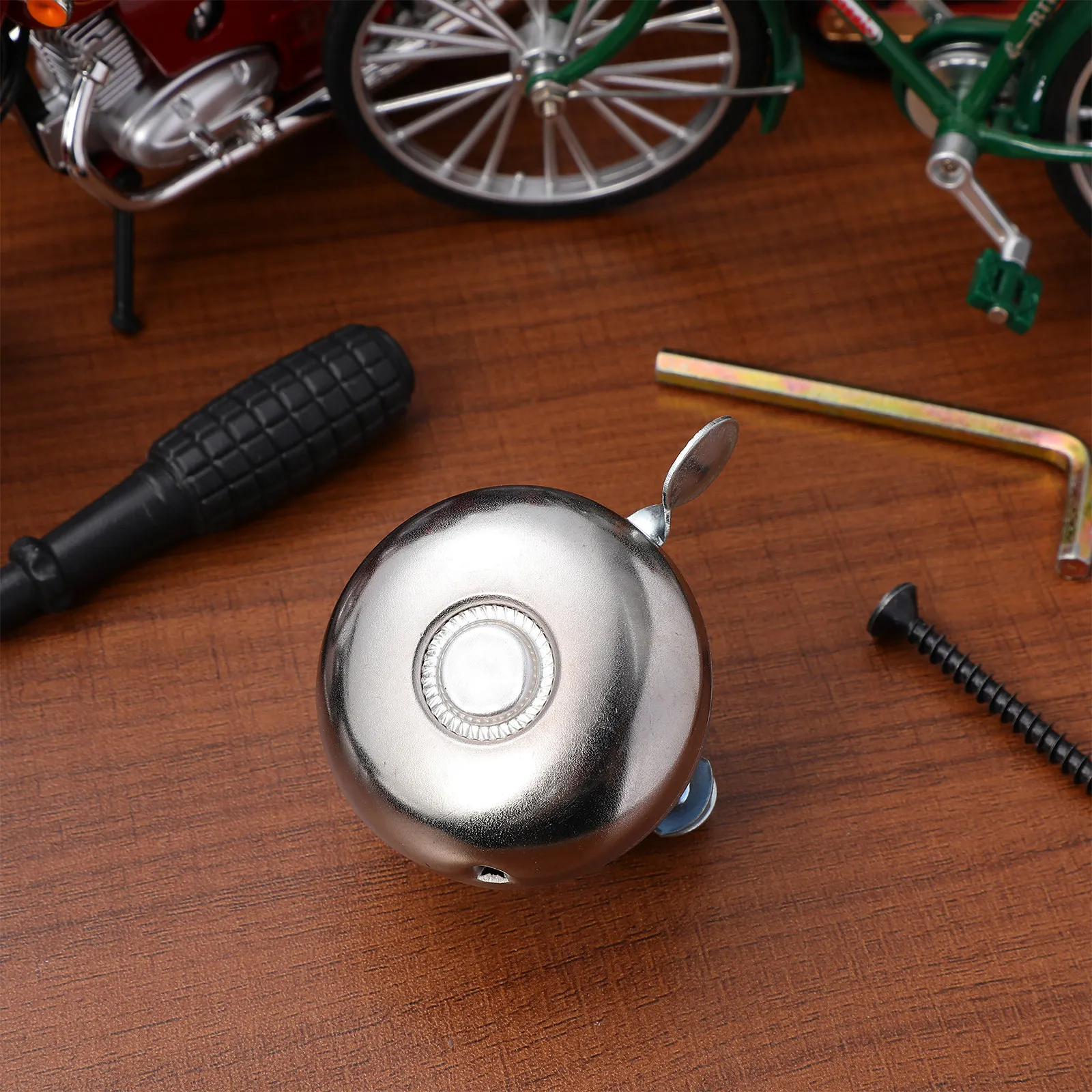 

Eco Friendly Iron Retro Bike Bell 52Mm Loud Melodious Ringing Sound Long Echo Vintage Design Easy Mount Handlebar Horn for All