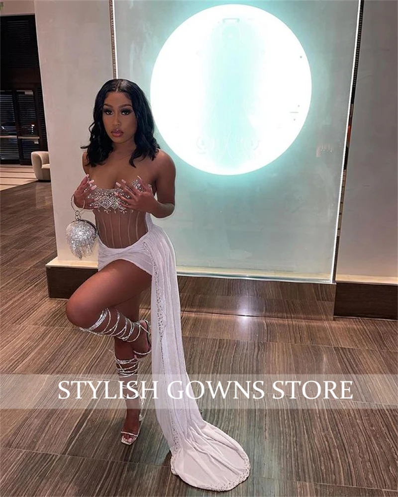 Sexy Velvet Strapless Short Prom Dresses for Black Girls Crystal Bead 2025 Birthday Luxury Party Dress Mini Cocktail Customized