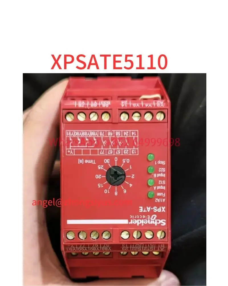 Used XPSATE5110 PNOZ (safety relays)
