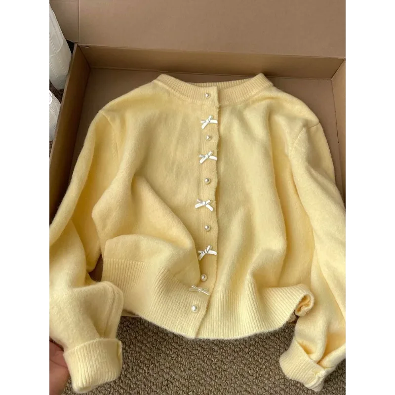 

Осень и зима, новый универсальный гусиный желтый свитер, вязаный свитер для женщин, летний супер новый кардиган с длинными рукавами, топ