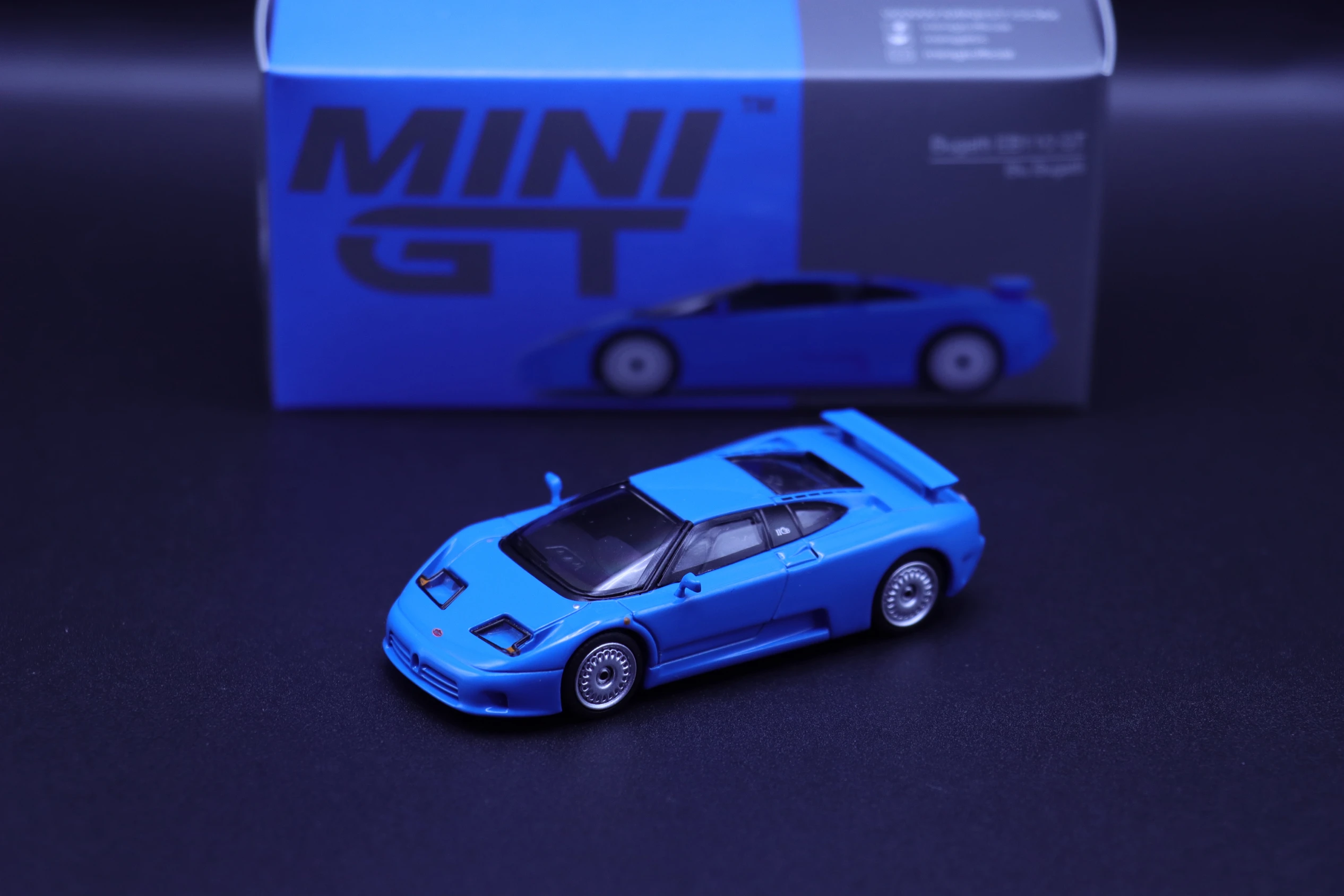 

MINI GT 1/64 #644 Bugatti EB110 GT Die-cast Alloy Car Model Collection Display Gift