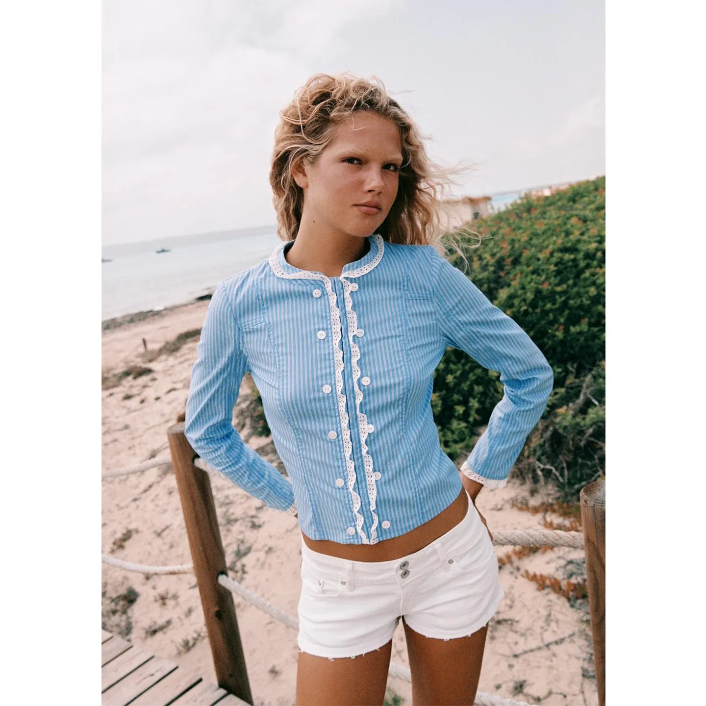New Autumn Women's Long Sleeve round Neck Color Block Lace Trim Striped Jacket Casual Style Standard Fit Short Length Polyester
