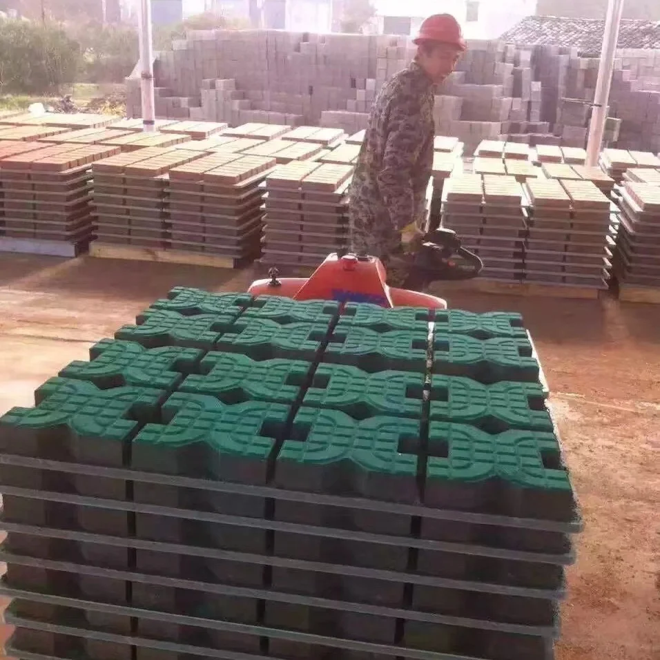 

QT15-15 Automatic Concrete Brick/Block Making Machine Machinery Pressing Machine with Mould Mold
