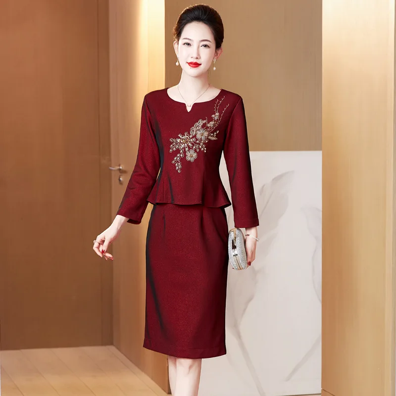 

22Spring and Autumn New Wedding Suit Mom Wear Belly Covering Fake Two Pieces Dress Mother-in-Law Noble Fashion Skirt