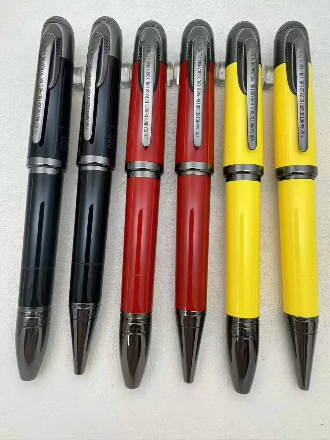 

Classique Limited Edition Mb Signature Ferr-ari Gray/Silver Clip Red Piston Rollerball Ballpoint Ink Fountain Pen Office Writing