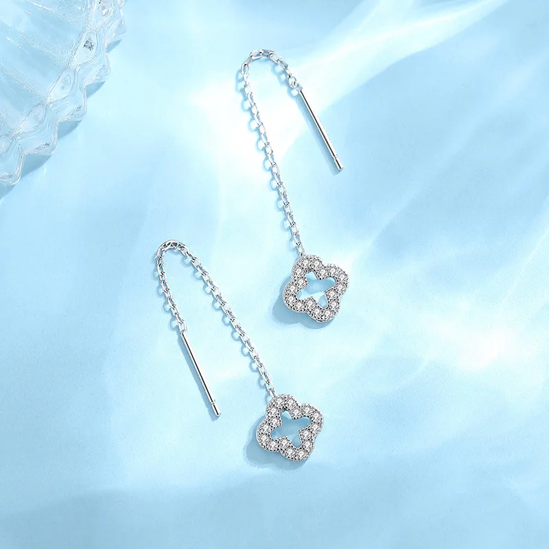 

Four-leaf Clover Tassel Stud Female Sterling Silver Color Retro Niche Ins Design All-match Personality Earrings Display
