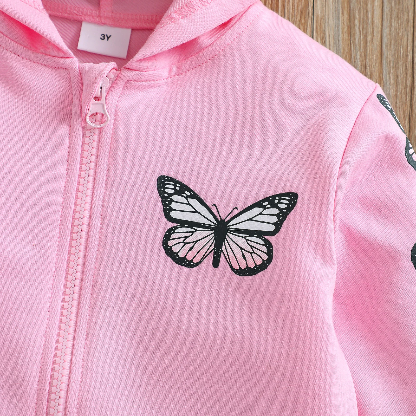 PatPat Toddler Girl Butterfly Print Zipper Hoodie Sweatshirt Jacket Perfect for Outings and Daily Wear Basic Style