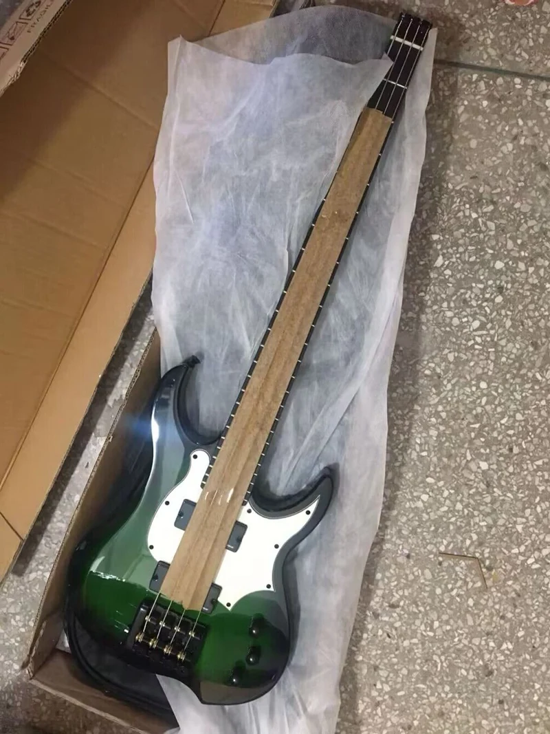 762mm Scale Headless Electric Bass Guitar 4 String 39 Inch Solid Basswood Body Headless Bass Guitar High Gloss Fast Deliver