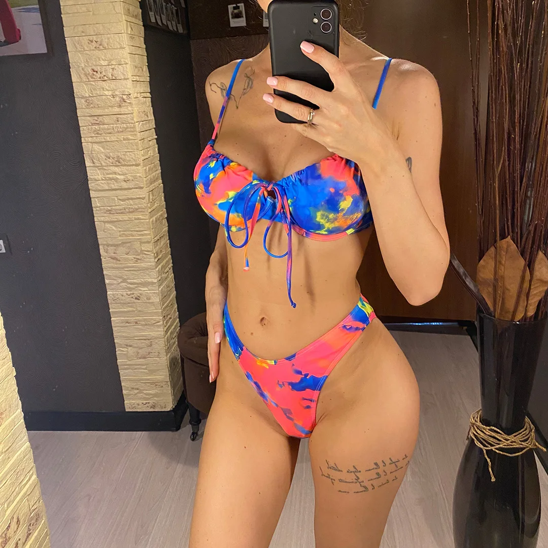 Bunter, bedruckter, mit Bügel verstärkter brasilianischer Bikini, Damen-Badeanzug, zweiteiliges Bikini-Set, Badebekleidung, Badeanzug, Schwimmkleidung V5340 – Detail 3