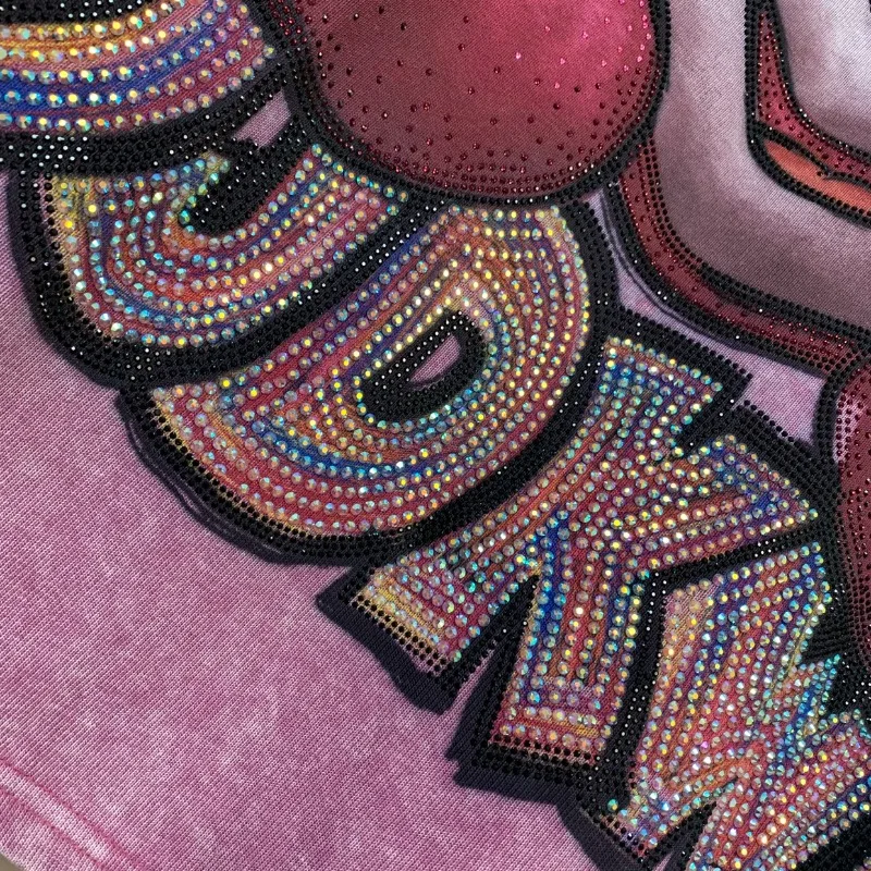 เสื้อยืดแฟชั่นแบรนด์ใหม่สุดฮิต ประดับคริสตัลหนัก ลายการ์ตูน ลดอายุ ทรงหลวม ความยาวปานกลาง แขนสั้น สำหรับผู้หญิง