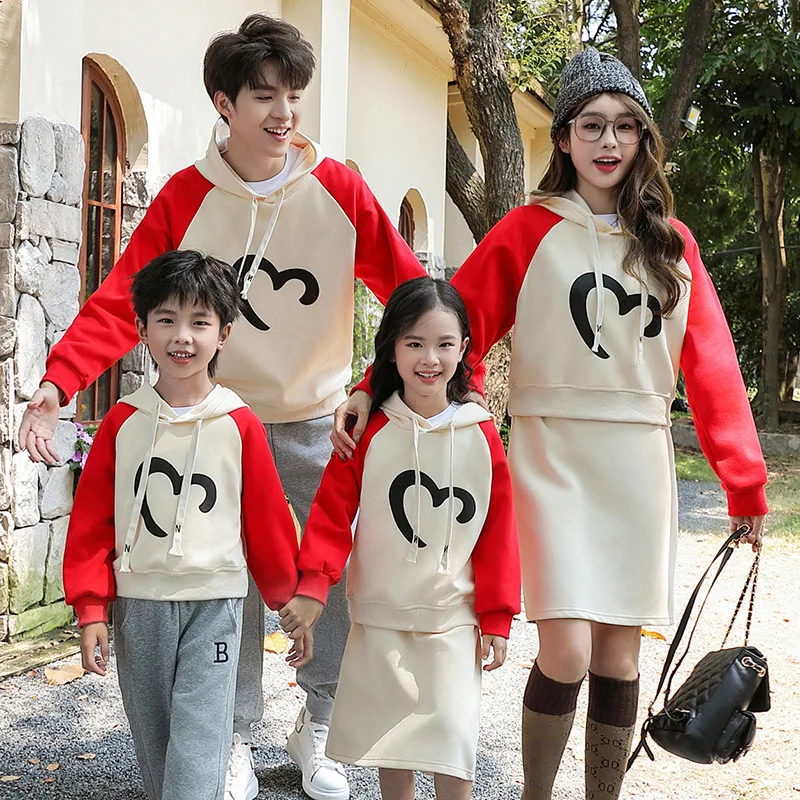 

Family Matching Outfits Spring Autumn Mum Daughter Hooded Sweatshirt With Skirt Dad Son Cotton T-shirt & Pants Couple Outfits