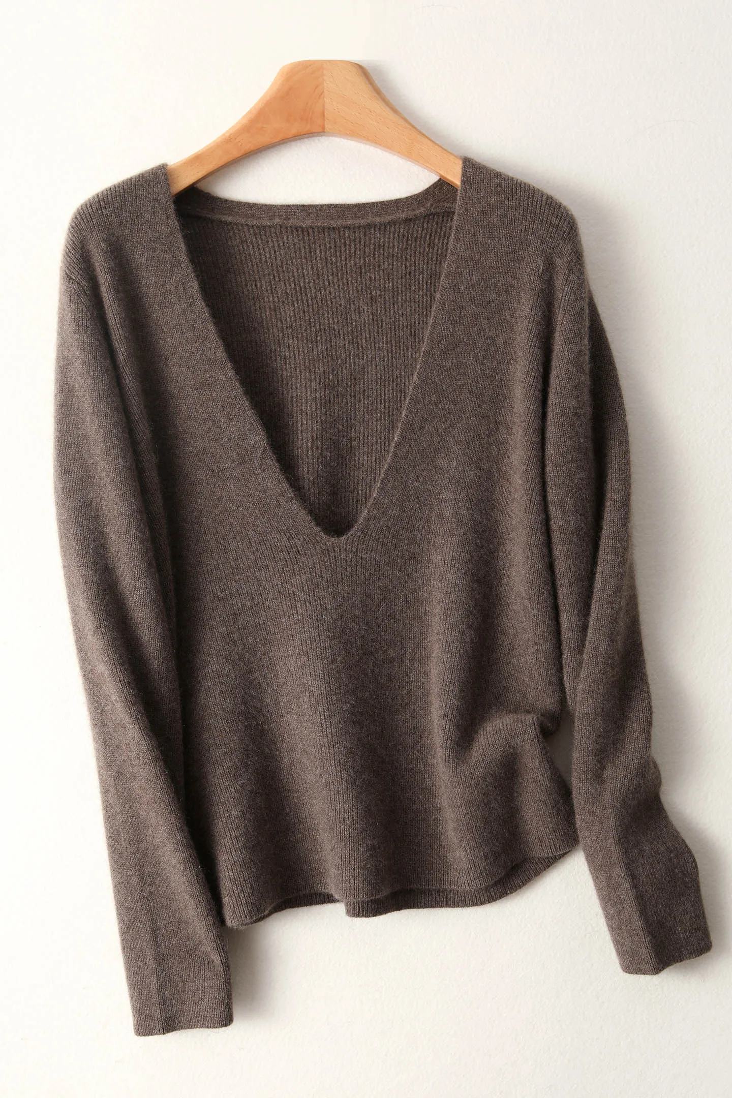 

Luxury Autumn Winter Woman Sweater Elegant Female 100% Merino Wool Knitwear Deep V-Neck Pullover Lady Long Sleeve Clothing Tops