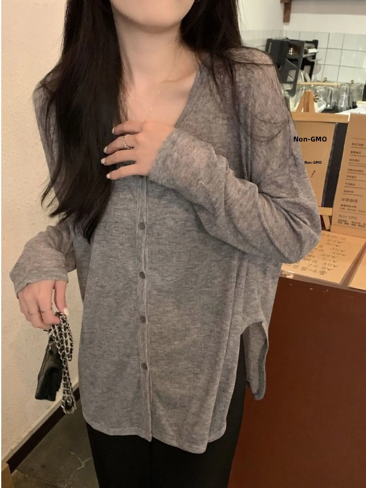 

Ladies' Loose V-Neck Knitted Sweater Spring Autumn New Style Casual Grey Asymmetrical Hemline Sun Protection Fashionable Slim...