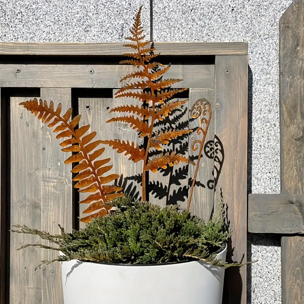 

Flower Pot Decoration Stake Iron Flower Garden Stake Metal Flower Garden Stakes Cutout Rose Tulip Yard Art Decorations for Lawn