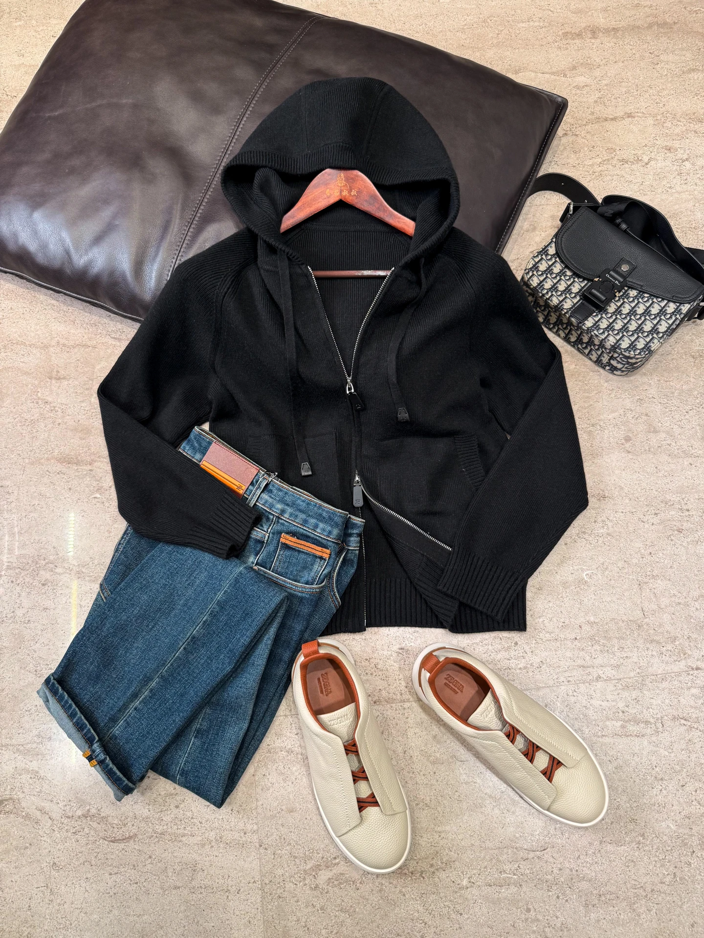 Ele Thiened Autumn Winter Men's Knitted Sweater High Warmth And Comfortable Simple Design Luxury Sle Zipper Closure L...