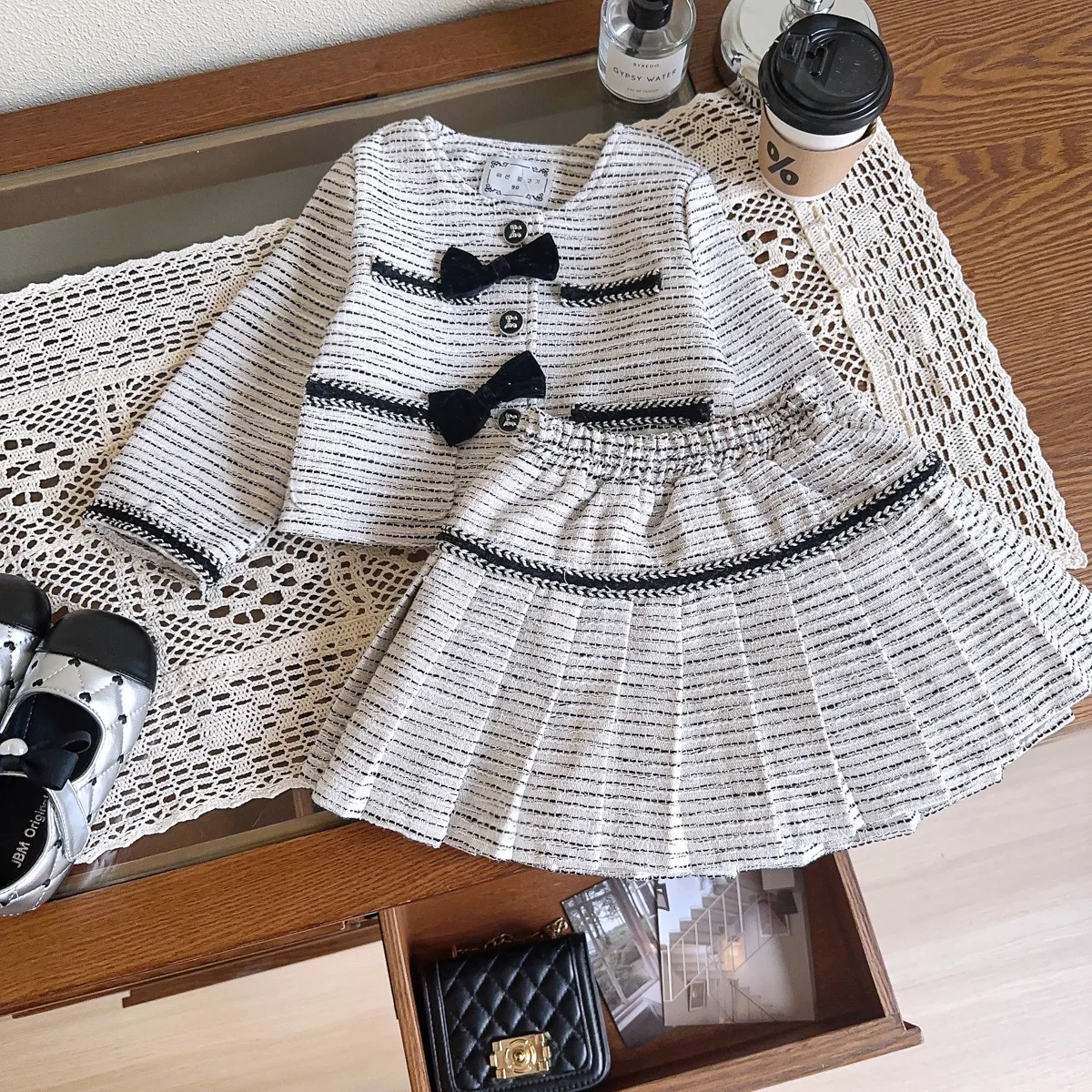 

2025 Girls' Little Fragrant Style Set Spring and Autumn New Style Butterfly Bow Half Skirt Lady Two Piece