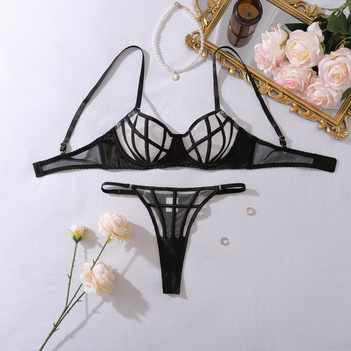 

Sexy Bandage Women's Underwear Set Complex Hollow Splicing Erotic Temptation Girl Sexy Underwear 2-piece Set