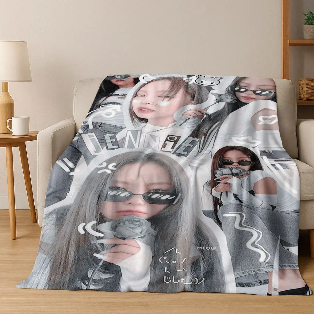 ثلاثية الأبعاد جيني كيم Kpop B-أسود الوردي المغني ستار الفانيلا بطانية لينة رمي بطانية للسرير غرفة نوم غرفة المعيشة السفر نزهة هدية #2