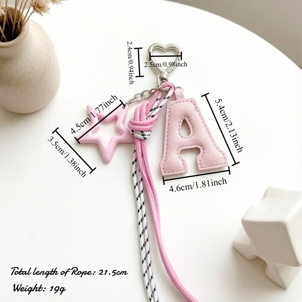 Leder A-Z Initialen-Schlüsselanhänger mit Stern-Quaste und Herz-Verschluss, Alphabet-Taschenanhänger, Personalisierter Geldbörsen- und Rucksackanhänger, Kleines Geschenk – Detail 5