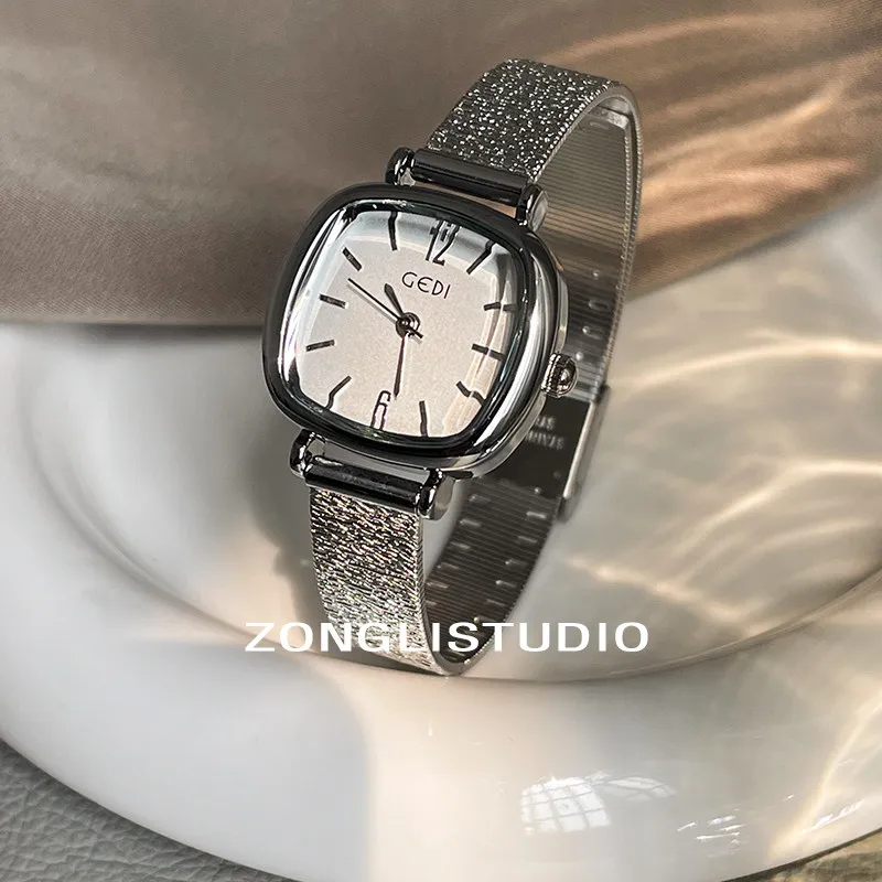 Elegant Women'S Wristwatch, Stylish Steel Band With A Small Dial, A Gentle And Feminine Style, Fashionable Quartz Watch.