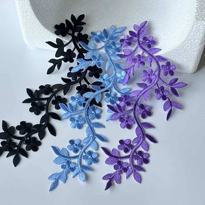 1Pcs Black Blue Plum Blossom Flower Embroidery Patch Applique Clothing Fabric Sticker Iron On Dress Patch Craft Decoration DIY