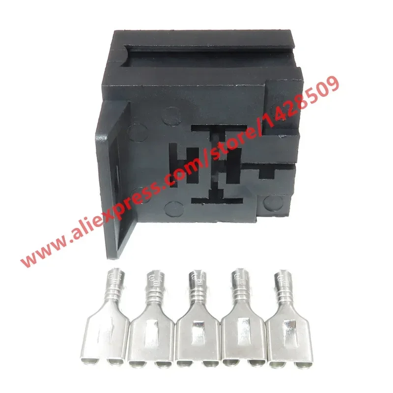1 Pcs 5 Pin Automotive Relay Base Holder Socket With Mounting Bracket For 5Pin Relays 3334485008