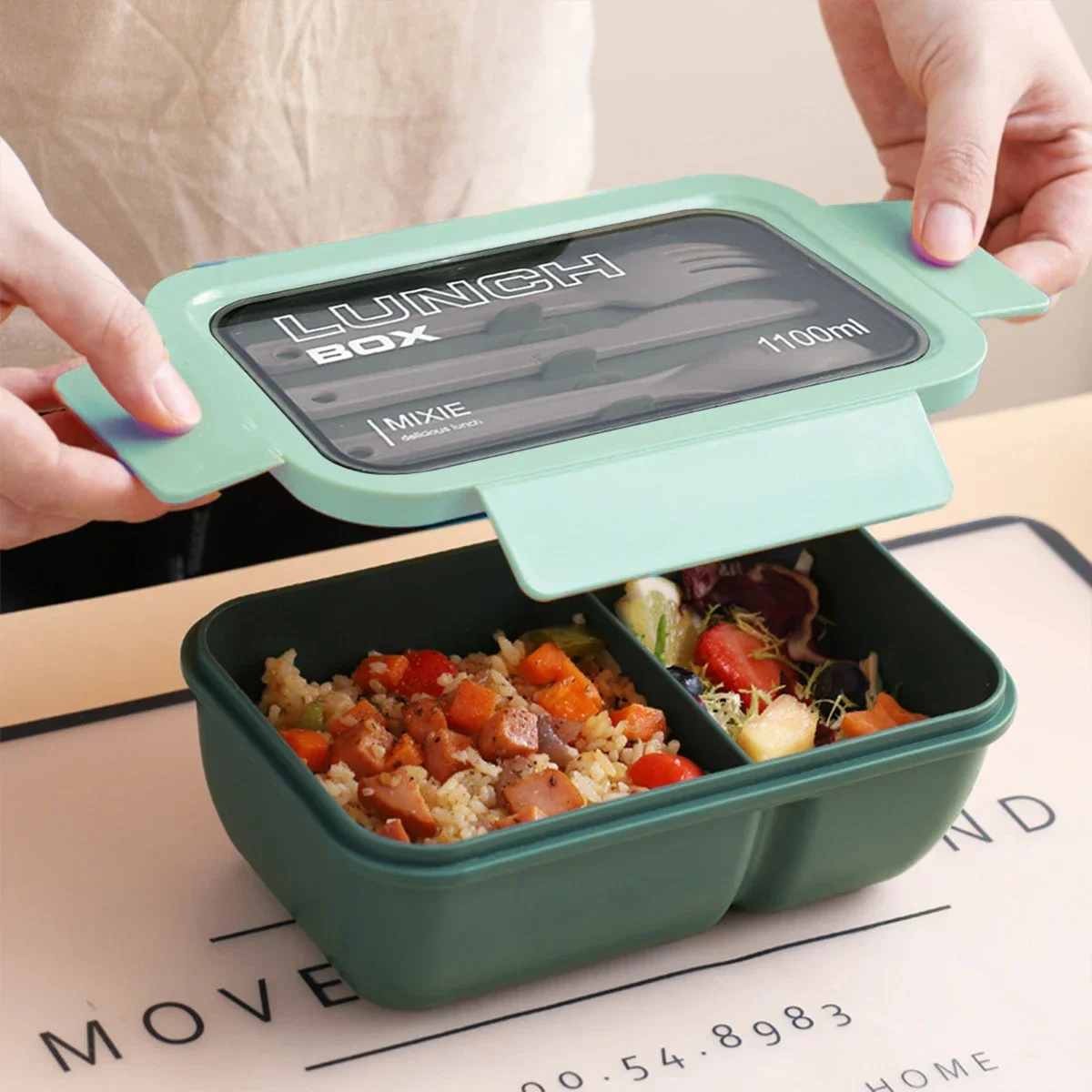 

1pc-Large Capacity Bento Box - Portable Lunch Container with Fork and Spoon for Office, School, Outdoor - Durable, Easy to Clean