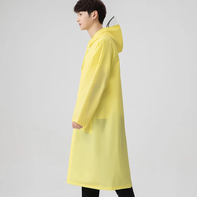 معطف واق من المطر EVA سميك للكبار محمول من قطعة واحدة طويل مقاوم للماء للمشي لمسافات طويلة في الهواء الطلق