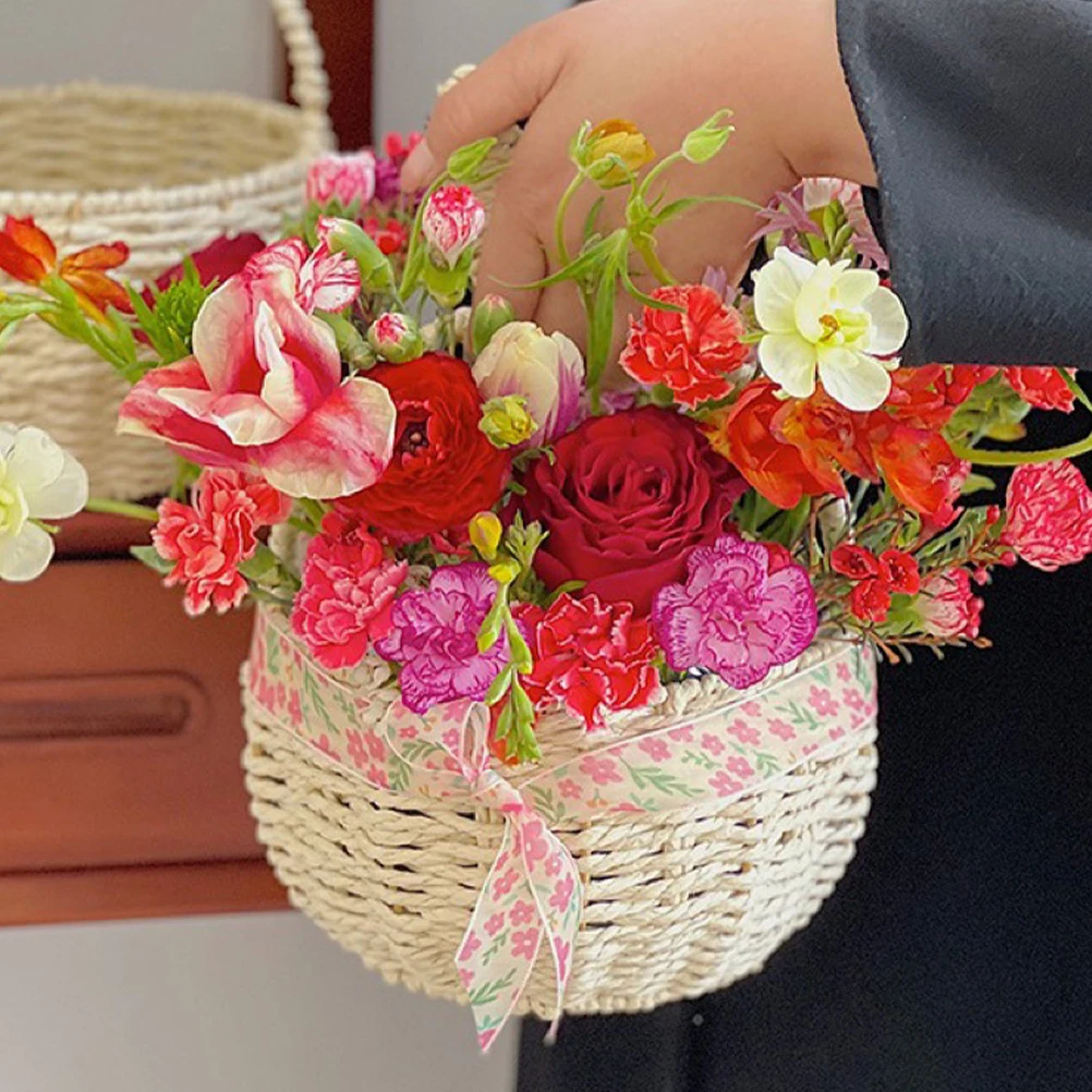 

Handmade Woven Rabbit Ear Flower Basket Rustic Flower Arrangement Storage Basket Decorative Portable Wedding Candy Gift Holder