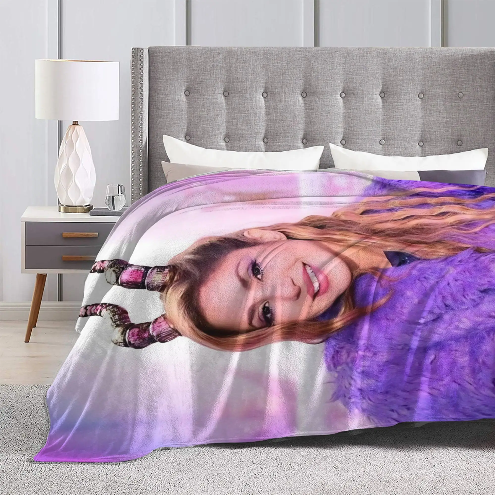 Shakiras LMYNL World Tour Fleece Blanket Cartoon Movie Novelty Throw Blanket for Home 150*125cm Bedspreads