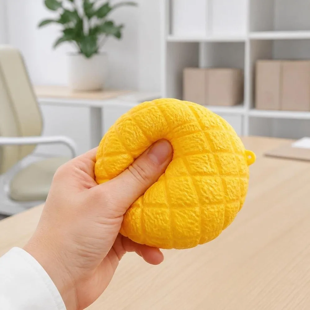 Crunchy Pineapple Bun Squeeze Sound Effects Moldable Crackling Food Squishy Anxiety Relief Building Blocks TPR Fidget