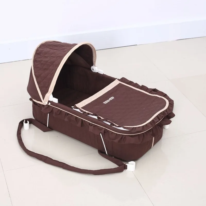 Multifunctional Baby Carrying Basket Sleeping Basket Baby Crib Folding Car Bed