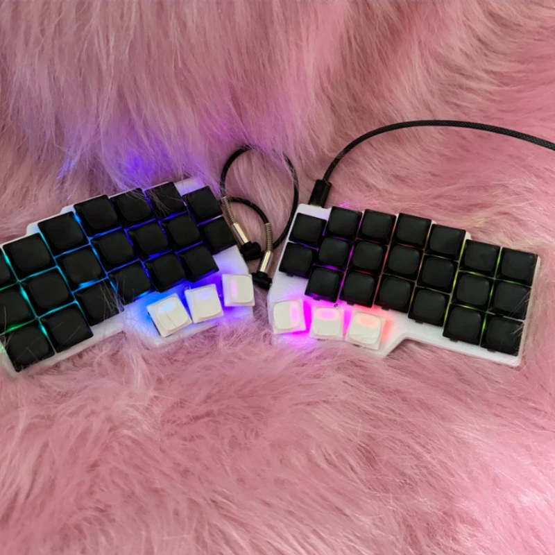 

Corne V4.1 Split Keyboard Custom Low Aixs Hot-swap Ergonomic RGB Ultra-thin PortableSuitable for Mechanical Keyboard Games