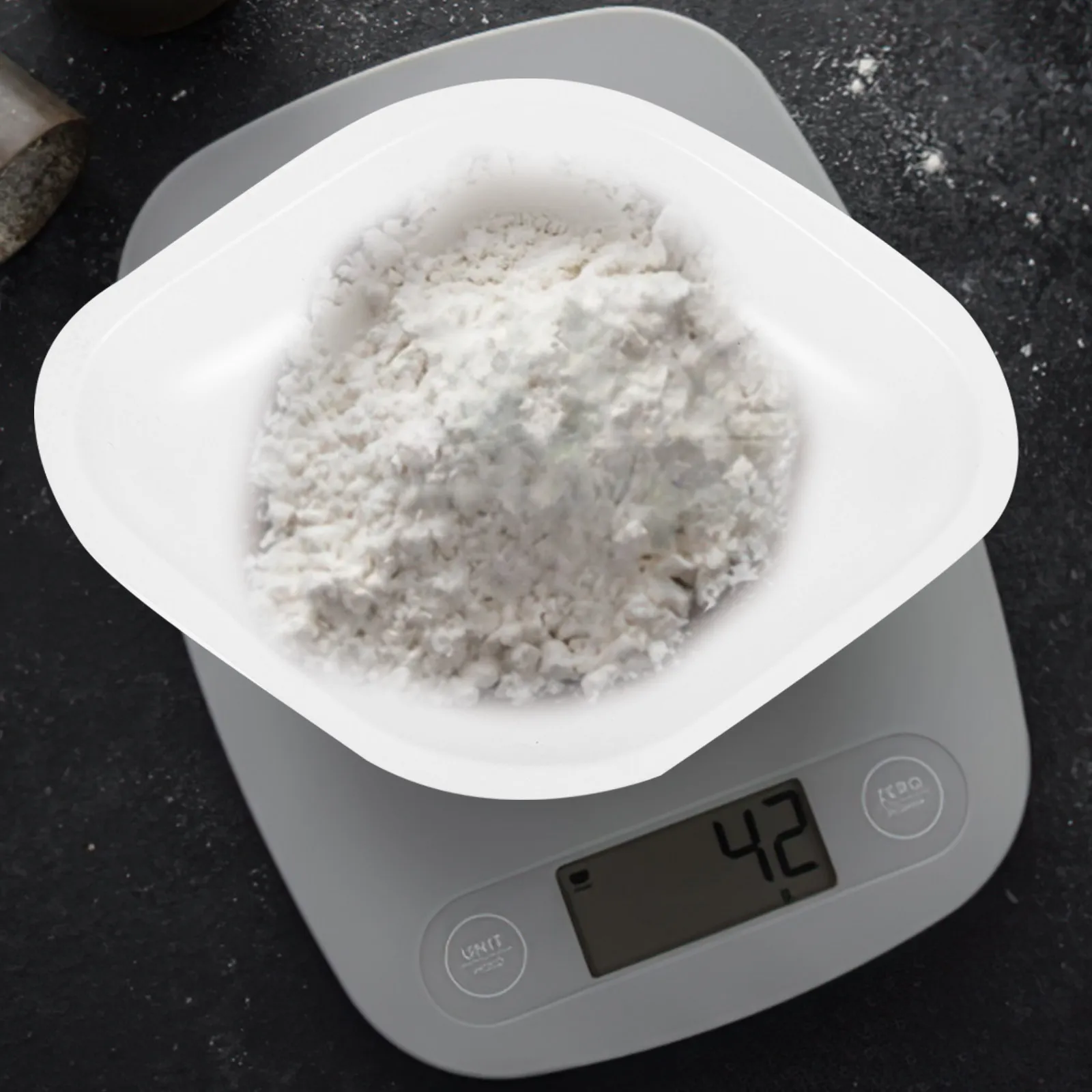 

20Pcs Diamond Weighing Trays Lightweight Plastic Sample Weigh Boats for Laboratory Balance Accurate Measuring