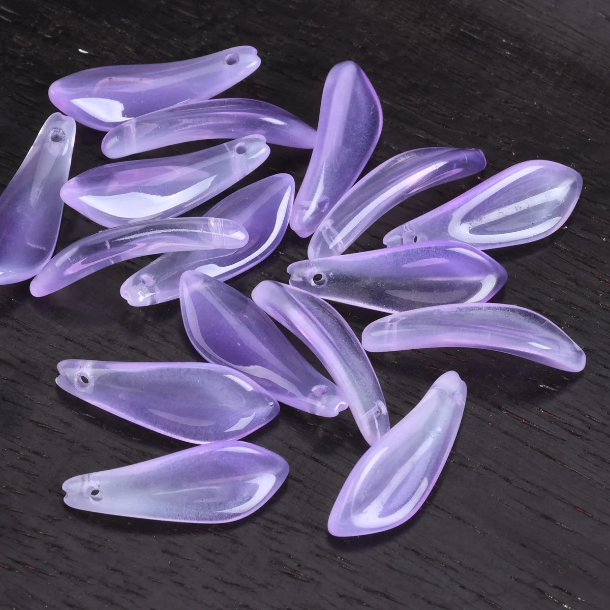 10pcs 9x25mm Leaf Petal Shape Handmade Lampwork Glass Loose Pendants Beads For Jewelry Making DIY Crafts Findings