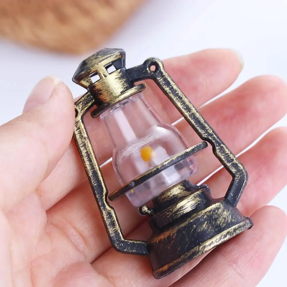 Girls Miniature Kids Toy House Decor Dollhouse Dollhouse Accessories Toy Doll Oil Lamp Scene Ornaments Kerosene Lantern