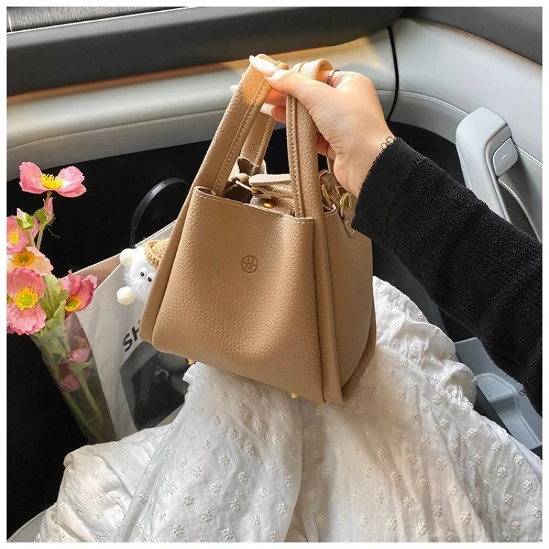 

Elegant Ladies Hand Bags Crafted From Premium Leather Featuring Paris Trendy Lightweight Soft Daily Modern Style​