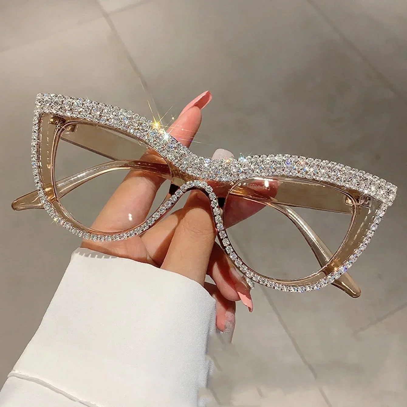 Personalized Diamond Encrusted Reading Glasses Women Retro Cat Eye Luxury Simple Presbyopia Glasses Blue Light Blocking Glasses