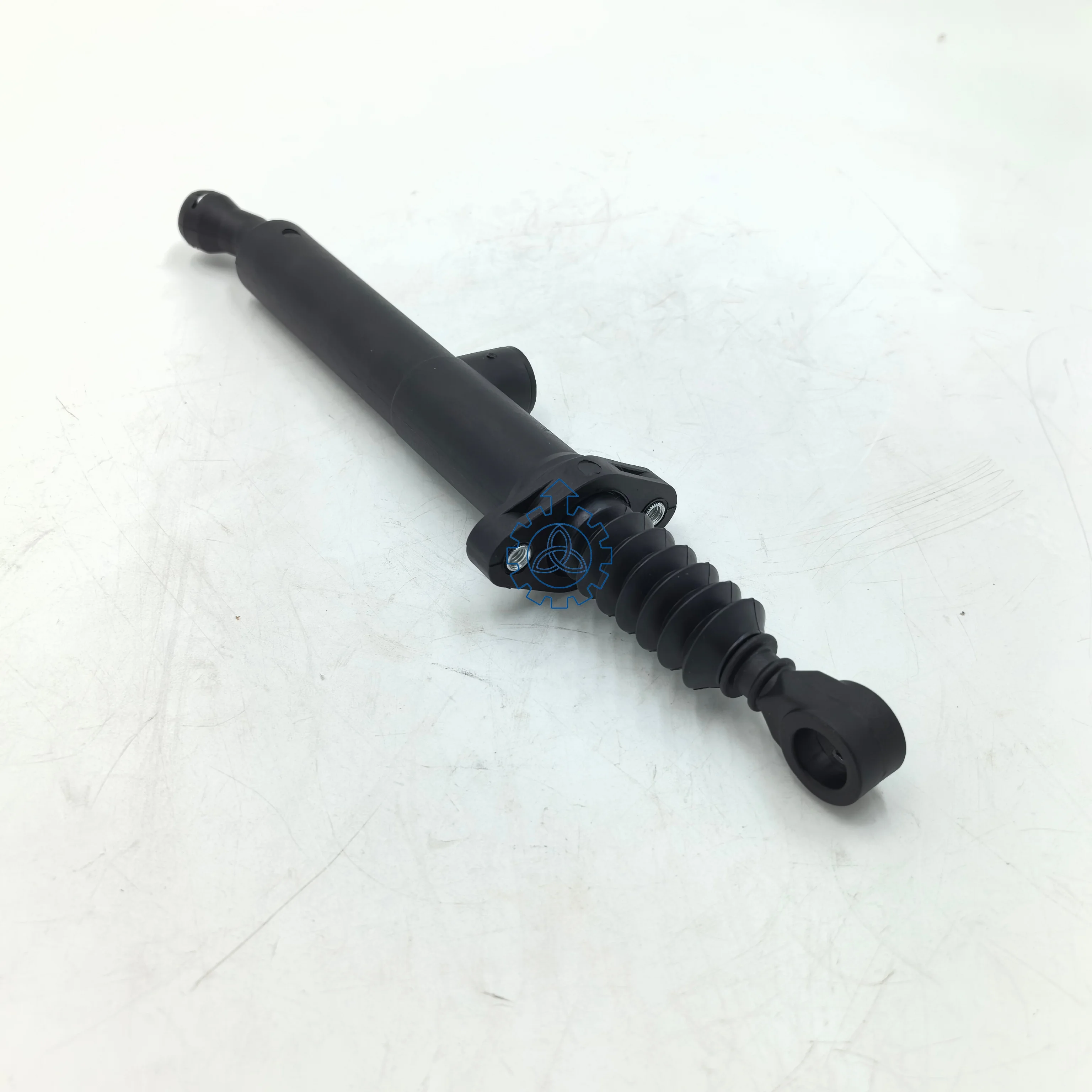 

Подходит для главного цилиндра сцепления грузовика Mercedes VOE: 0022950406 0012959306 0012959506 0022950306 KG190084.0.2