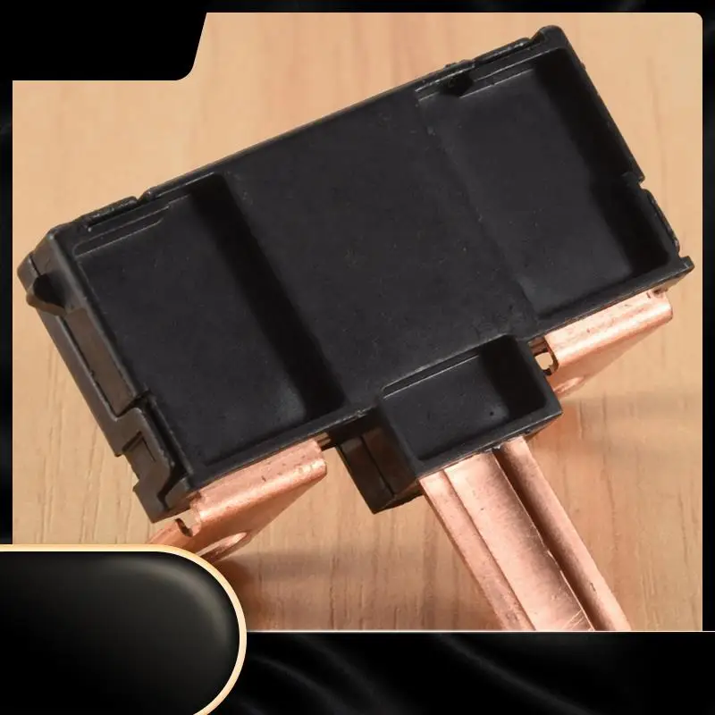 

Страховая коробка A MULTI BLOCK предохранитель (100A/70A) 38231-SDA-A01 для Honda Civic Accord CR-V-N29R