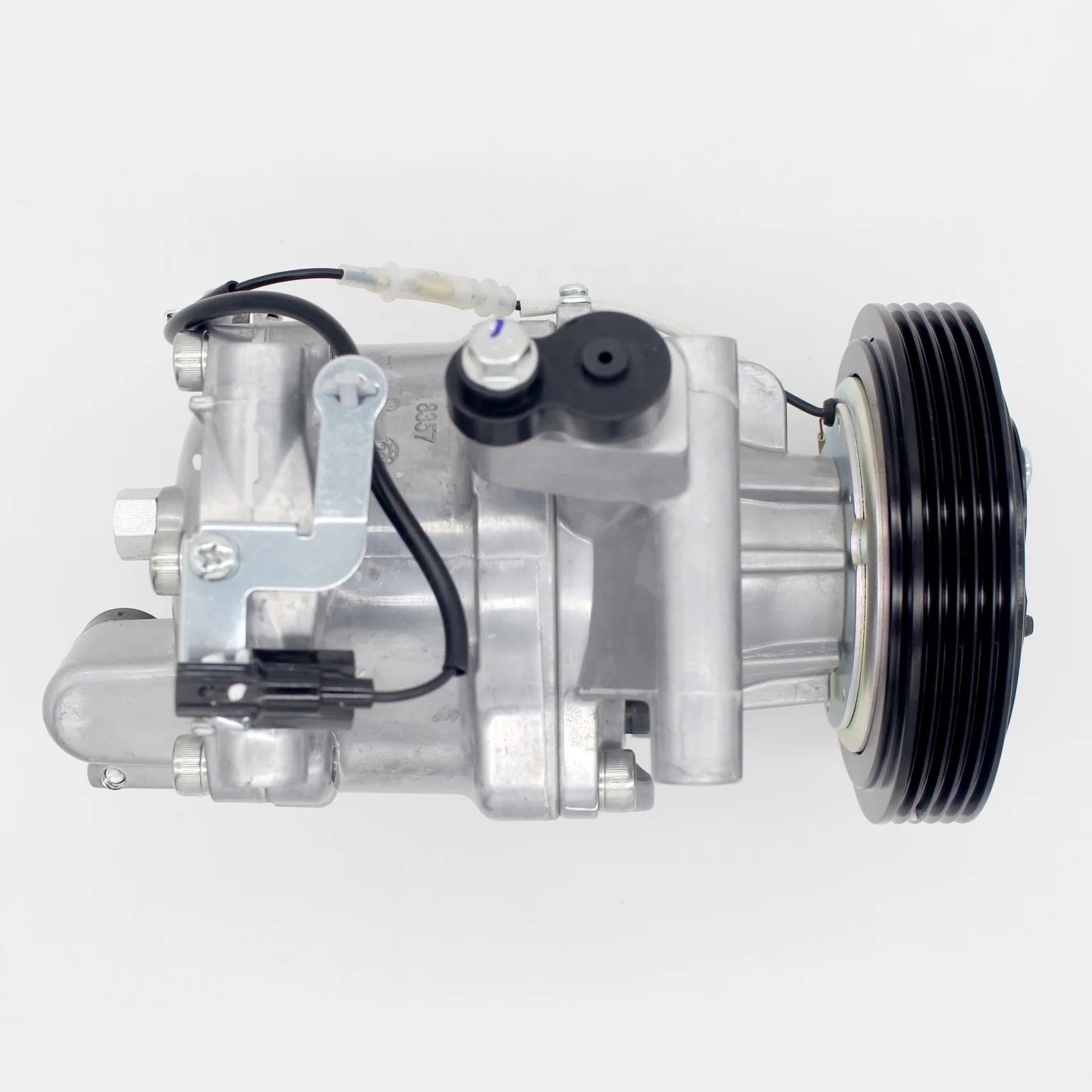 AC Compressor For  City 2014-, OEM 1007604853 SANDENE3904 Auto Ac Compressor Air Conditioner*