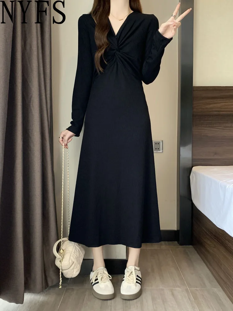 NYFS 2024 Autumn Winter New Korea Knitting Woman Dresses Vestidos Robe Elbise Loose Plus Size Short Sleeve V-neck Long Dress