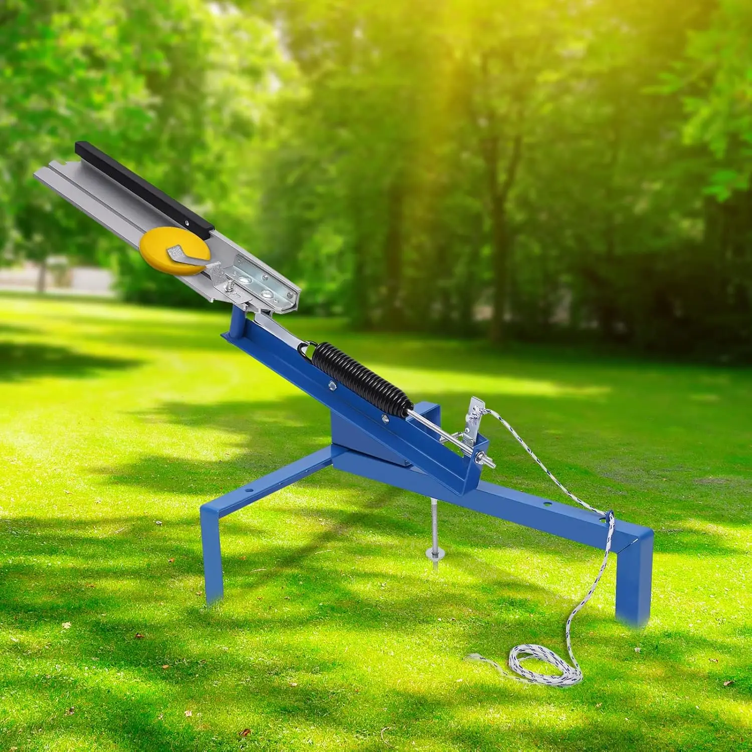 

Manual Clay Pigeon Thrower with Foot Holder - Skeet Launcher Machine with Adjustable Angle for Shooting and Target Training