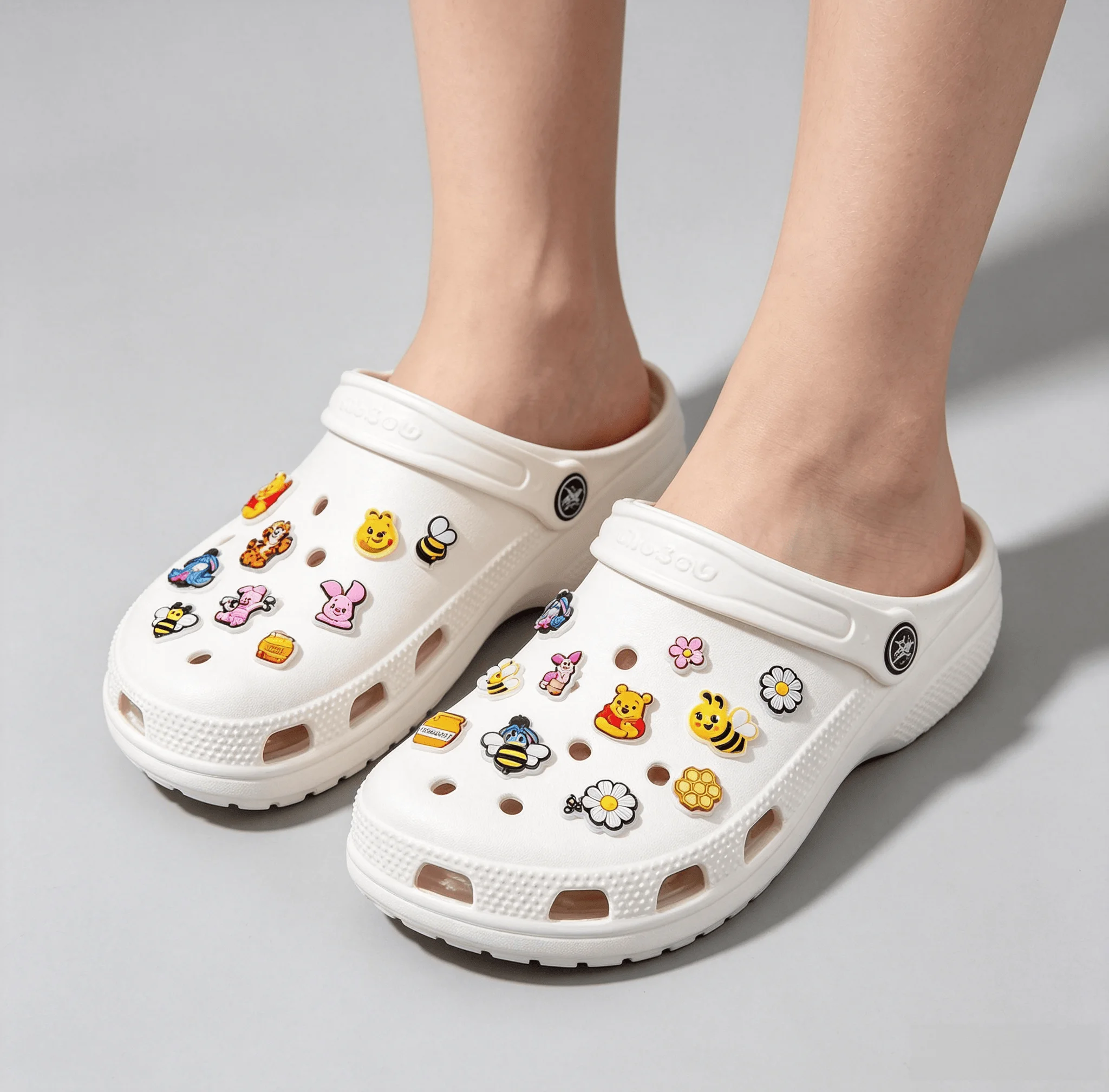 28/100 Stück Mesuca Cartoon Gelber Bär Bienen-Tiere PVC-Schuh-Charms Honig-Party-Sandalen-Schnallen-Accessoires Passend für Kinder-Feiertagsgeschenke