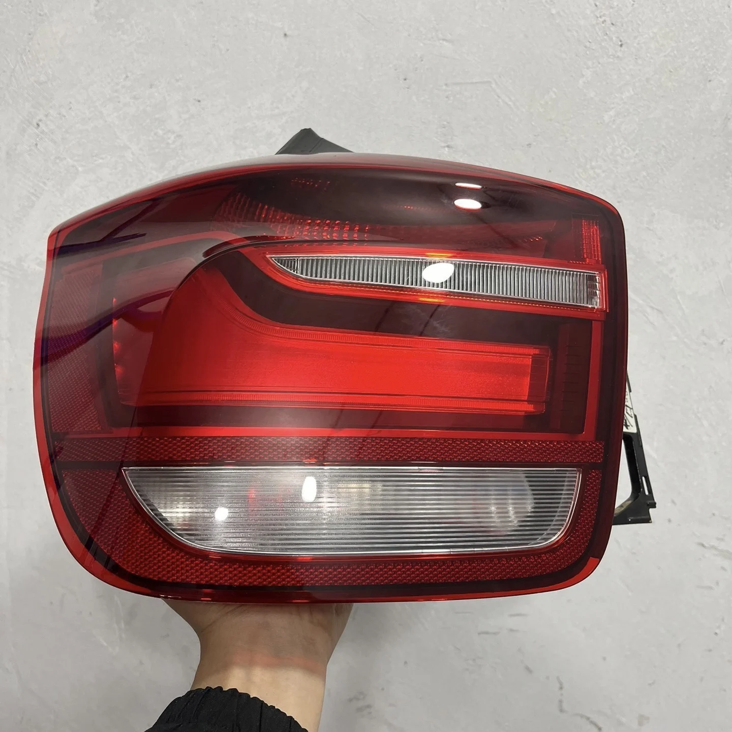 

Подходит для BMW 1 серии 2011-2014 BMW F20, стоп-сигнал в сборе, задний фонарь BMW F21, указатели поворота Plug and Play