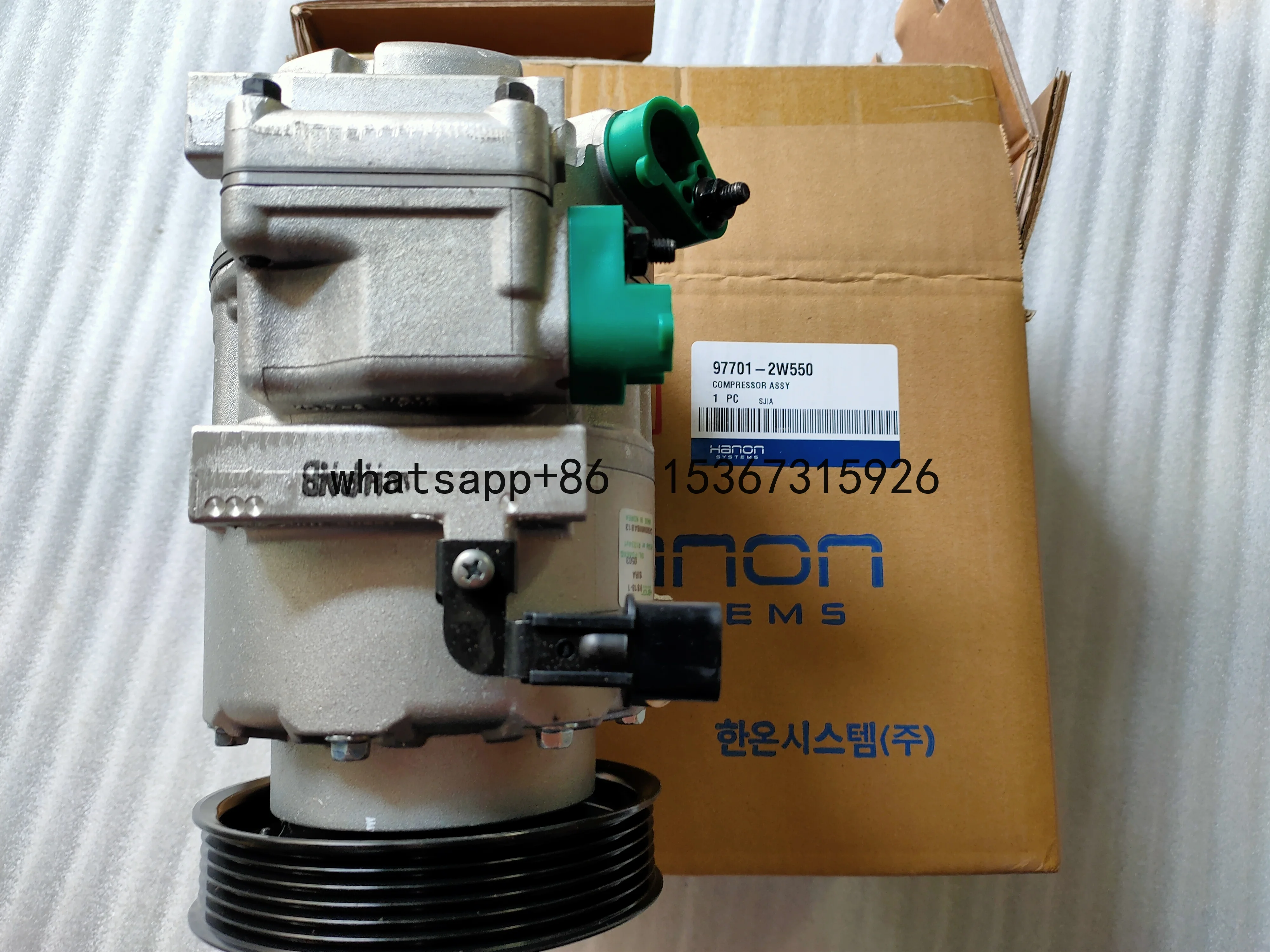 OEM 977012W550  97701-2W550  Automotive air conditioning compressor  ac car  hanon